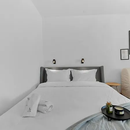 May Studio Apartment