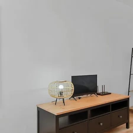 May Studio 아파트 *